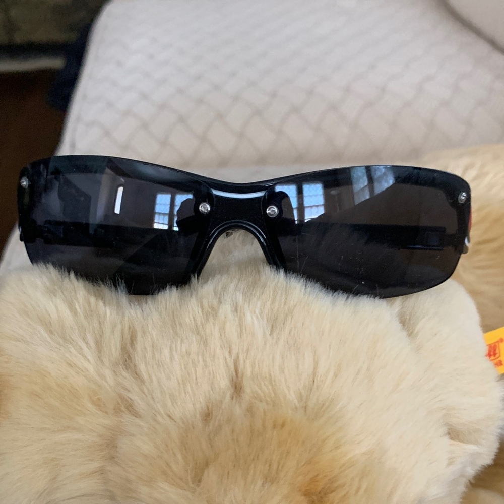 D&G RARE SUNGLASSES - Picture 8 of 10